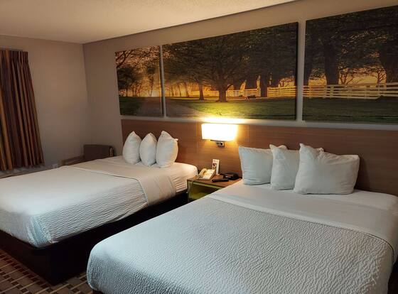 Days Inn & Suites by Wyndham Huntsville is a family friendly hotel in Huntsville, Alabama (AL)