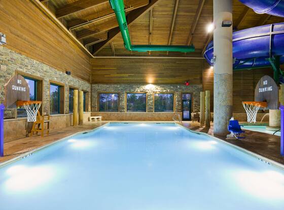 Holiday Inn Express Hotel & Suites Brainerd-Baxter by IHG is a family friendly hotel in Baxter, Minnesota (MN)
