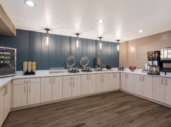Best Western Bellemont Shadow Mountain Inn is a family friendly hotel in Bellemont, Arizona (AZ)
