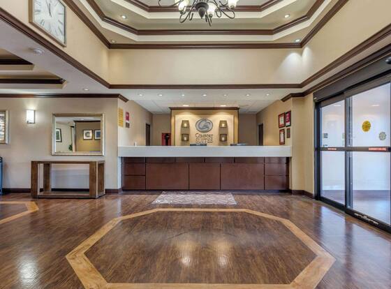 Comfort Suites Rolla is a family friendly hotel in Rolla, Missouri (MO)