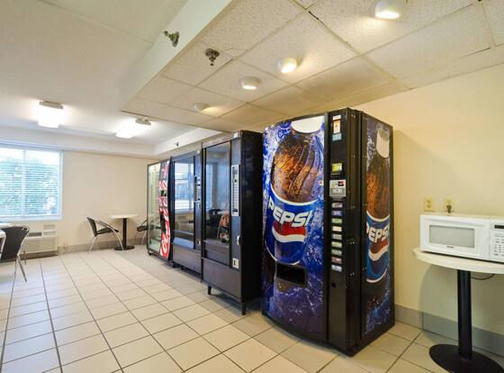 Motel 6 Springfield, VA - Washington DC Southwest is a family friendly hotel in Springfield, Virginia (VA)