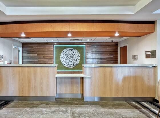 Fairfield Inn & Suites by Marriott Woodbridge is a family friendly hotel in Avenel, New Jersey (NJ)
