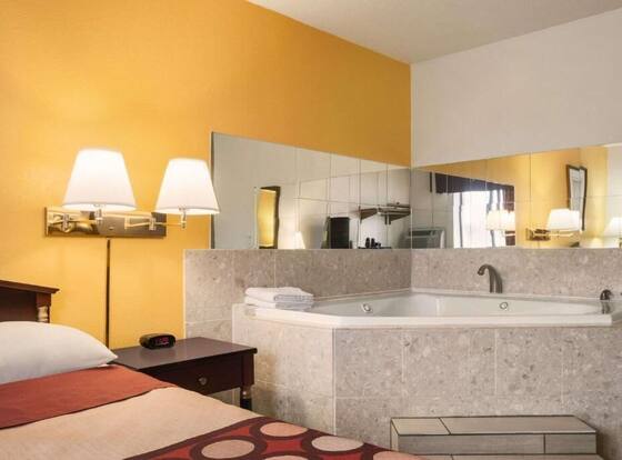 Brookville Inn is a family friendly hotel in Brookville, Pennsylvania (PA)