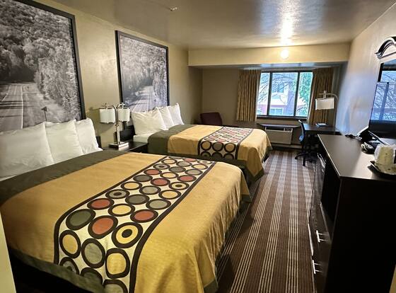 Super 8 by Wyndham Eau Claire WI is a family friendly hotel in Eau Claire, Wisconsin (WI)