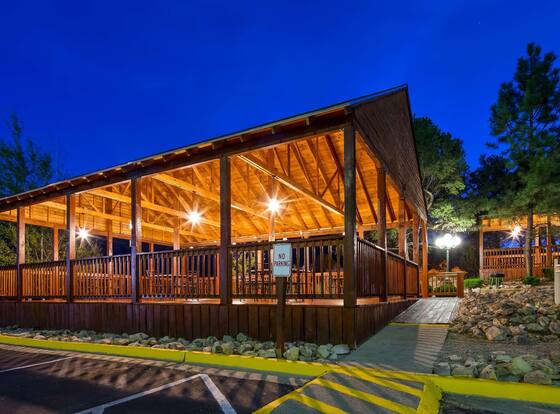 Best Western Plus Ruidoso Inn is a family friendly hotel in Ruidoso, New Mexico (NM)