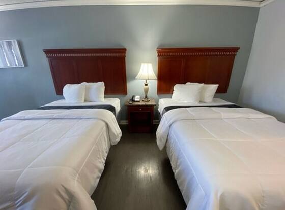 Antioch Quarters Inn and Suites is a family friendly hotel in Nashville, Tennessee (TN)