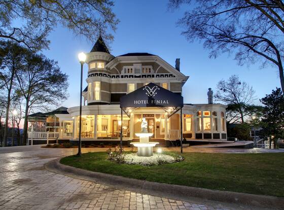 Hotel Finial, BW Premier Collection is a family friendly hotel in Anniston, Alabama (AL)