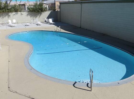 American Inn is a family friendly hotel in Stockton, California (CA)