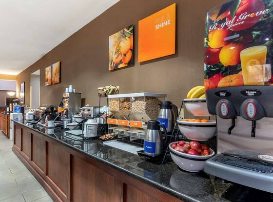 Comfort Inn & Suites Lees Summit - Kansas City is a family friendly hotel in Lee's Summit, Missouri (MO)