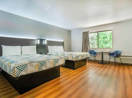 Motel 6 Gresham, OR - Portland is a family friendly hotel in Gresham, Oregon (OR)