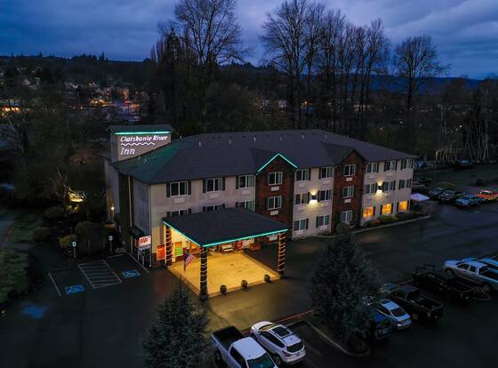 Clatskanie River Inn is a family friendly hotel in Clatskanie, Oregon (OR)