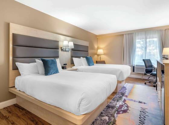Casco Bay Hotel Portland Airport - Maine Mall, Ascend Hotel Collection is a family friendly hotel in South Portland, Maine (ME)