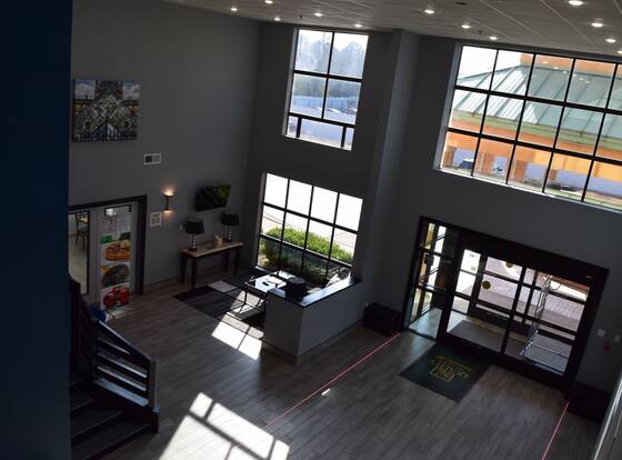 Quality Suites Maumelle - Little Rock NW is a family friendly hotel in Maumelle, Arkansas (AR)