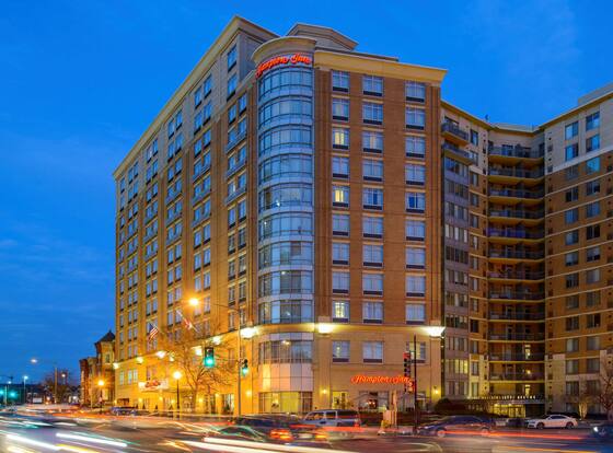 Hampton Inn Washington-Downtown-Convention Center is a family friendly hotel in Washington, District of Columbia (DC)