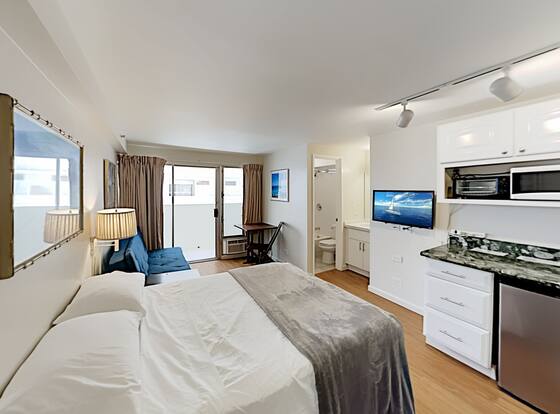Kuhio Village 507 Condo by RedAwning is a family friendly hotel in Honolulu, Hawaii (HI)