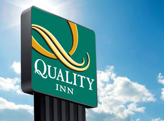 Quality Inn is a family friendly hotel in Lake Park, Georgia (GA)