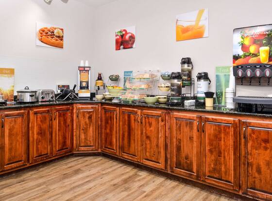 Quality Inn Joplin I-44 is a family friendly hotel in Joplin, Missouri (MO)