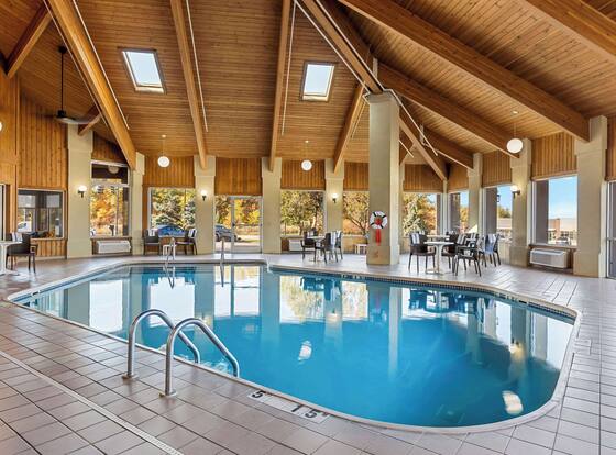 Comfort Inn is a family friendly hotel in Painesville, Ohio (OH)