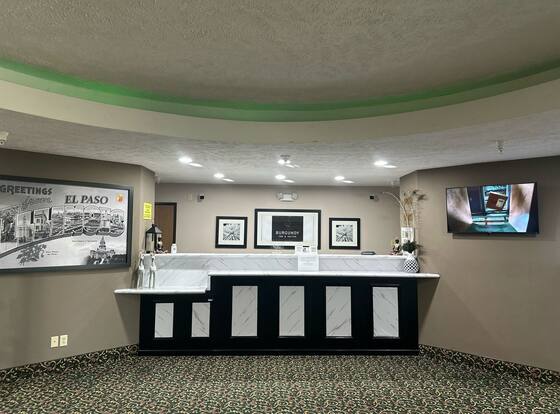 Burgundy Inn & Suites By OYO El Paso is a family friendly hotel in El Paso, Illinois (IL)