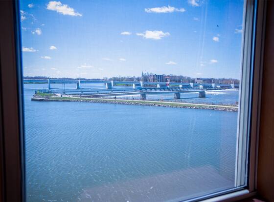 Nuks Executive Suites is a family friendly hotel in De Pere, Wisconsin (WI)