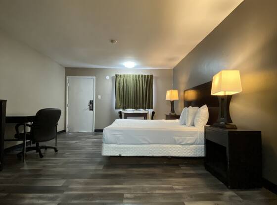 Tourist Inn is a family friendly hotel in Smithville, New Jersey (NJ)