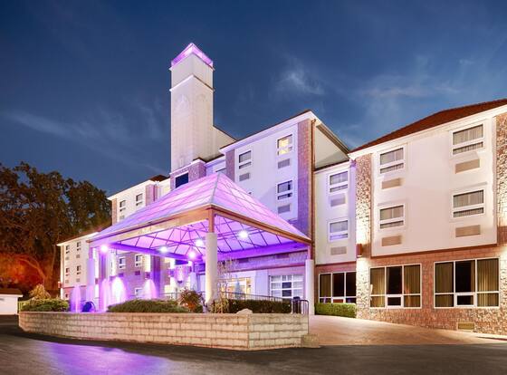 Best Western Plus Sandusky Hotel & Suites is a family friendly hotel in Sandusky, Ohio (OH)
