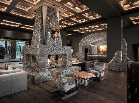 Grand Bohemian Lodge Greenville, Autograph Collection is a family friendly hotel in Greenville, South Carolina (SC)