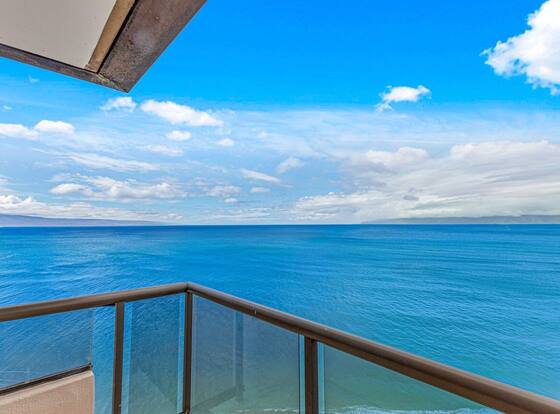 Sands Of Kahana Ph 381 3bd/3ba Of 3 Bedroom Condo by RedAwning is a family friendly hotel in Lahaina, Hawaii (HI)