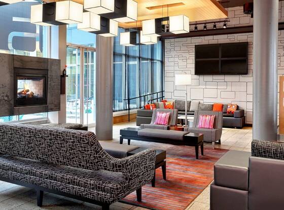 Aloft New York LaGuardia Airport is a family friendly hotel in New York City (NYC), New York (NY)