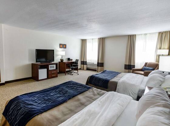 Comfort Inn Kearney - Liberty is a family friendly hotel in Kearney, Missouri (MO)