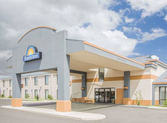 Days Inn by Wyndham Hattiesburg MS is a family friendly hotel in Hattiesburg, Mississippi (MS)