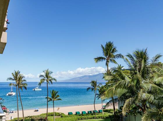 Whaler 518 Oceanview Studio Condo Condo by RedAwning is a family friendly hotel in Lahaina, Hawaii (HI)