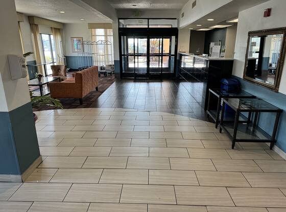 Quality Inn & Suites is a family friendly hotel in Hattiesburg, Mississippi (MS)