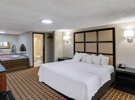 Americas Best Value Inn Torrington CT is a family friendly hotel in Torrington, Connecticut (CT)