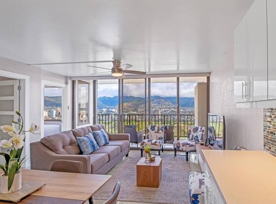 Newly Remodeled - 30th Floor Suite with EPIC Mountain Views by Koko Resort Vacation Rentals is a family friendly hotel in Honolulu, Hawaii (HI)