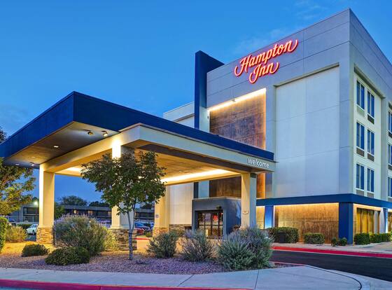Hampton Inn Albuquerque-University/Midtown is a family friendly hotel in Albuquerque, New Mexico (NM)