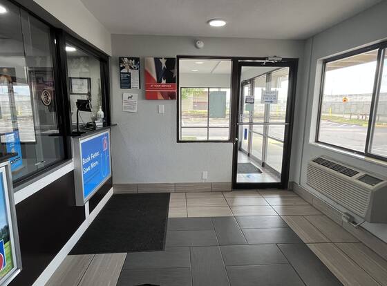Motel 6 Wichita, KS is a family friendly hotel in Wichita, Kansas (KS)