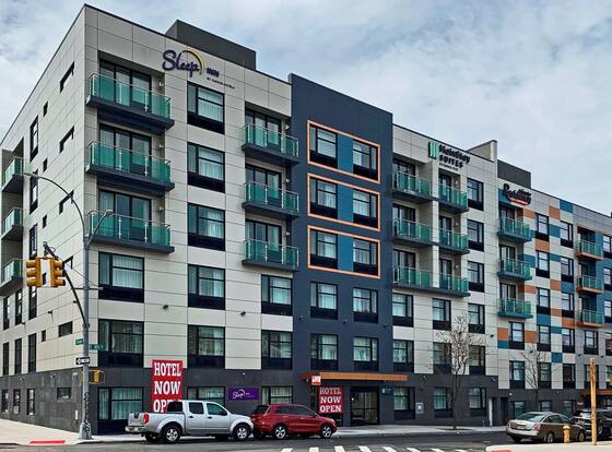 Sleep Inn is a family friendly hotel in Bronx, New York (NY)
