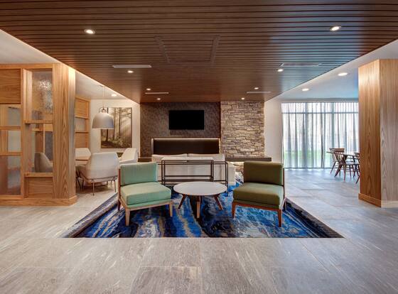 Fairfield by Marriott Inn & Suites Rochester Hills is a family friendly hotel in Rochester, Michigan (MI)