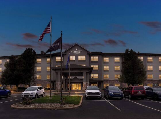 Country Inn & Suites by Radisson, Portage, IN is a family friendly hotel in Portage, Indiana (IN)