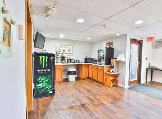 OYO Hotel Pipestone MN, Canterbury Park is a family friendly hotel in Pipestone, Minnesota (MN)