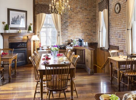 Christopher Dodge House is a family friendly hotel in Providence, Rhode Island (RI)