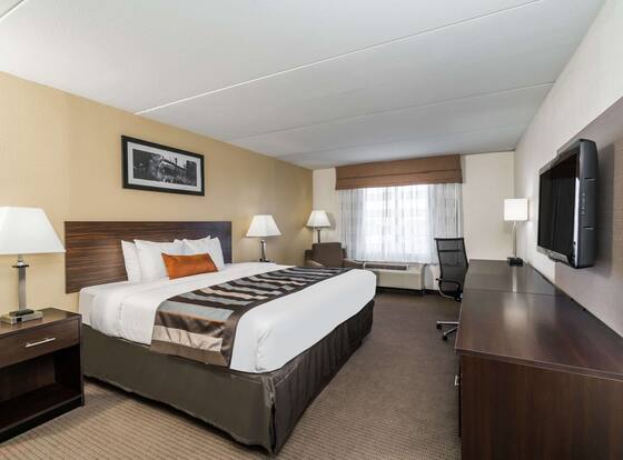 Wingate by Wyndham Bowling Green is a family friendly hotel in Bowling Green, Kentucky (KY)
