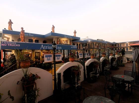 Atrium Inn is a family friendly hotel in High Point, North Carolina (NC)