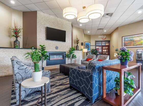 Comfort Inn & Suites Aberdeen near APG is a family friendly hotel in Aberdeen, Maryland (MD)