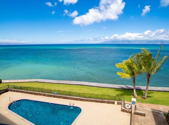 Kahana Reef #122 1 Bedroom Condo by RedAwning is a family friendly hotel in Lahaina, Hawaii (HI)