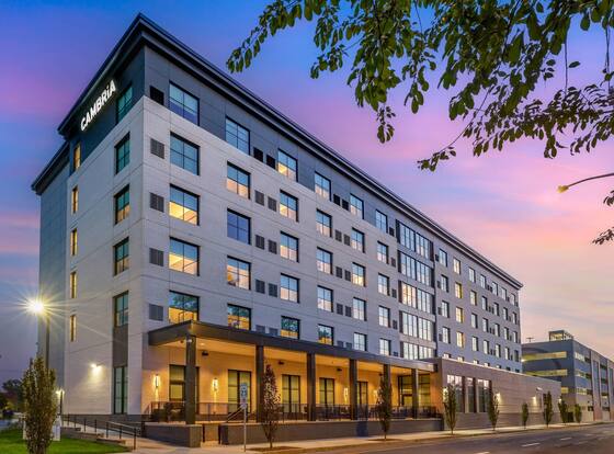 Cambria Hotel New Haven University Area is a family friendly hotel in New Haven, Connecticut (CT)