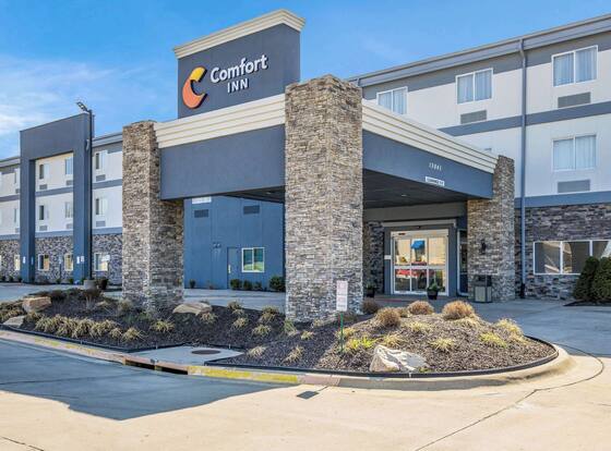 Comfort Inn Bonner Springs Kansas City is a family friendly hotel in Bonner Springs, Kansas (KS)