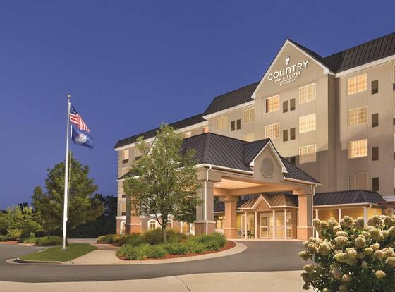 Country Inn & Suites by Radisson, Grand Rapids East, MI is a family friendly hotel in Grand Rapids, Michigan (MI)