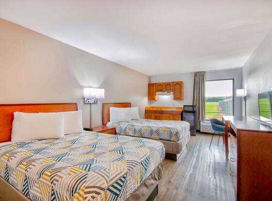 Motel 6 Abbeville, LA is a family friendly hotel in Abbeville, Louisiana (LA)